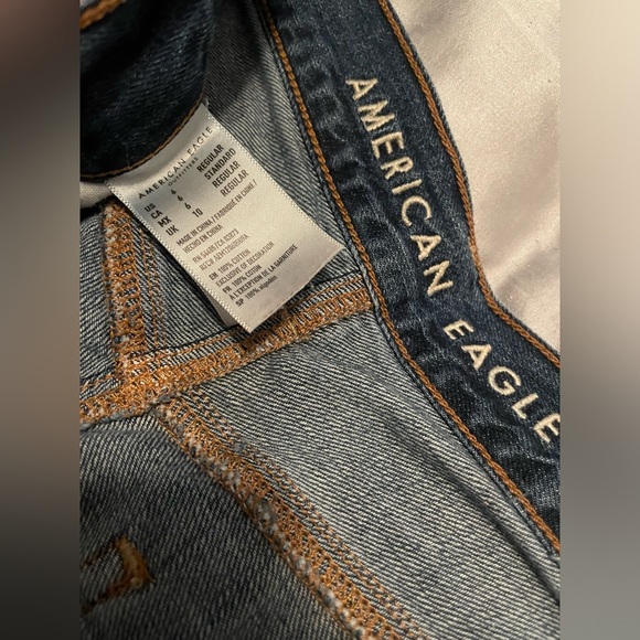 American Eagle size 6 jeans - Picture 4 of 4